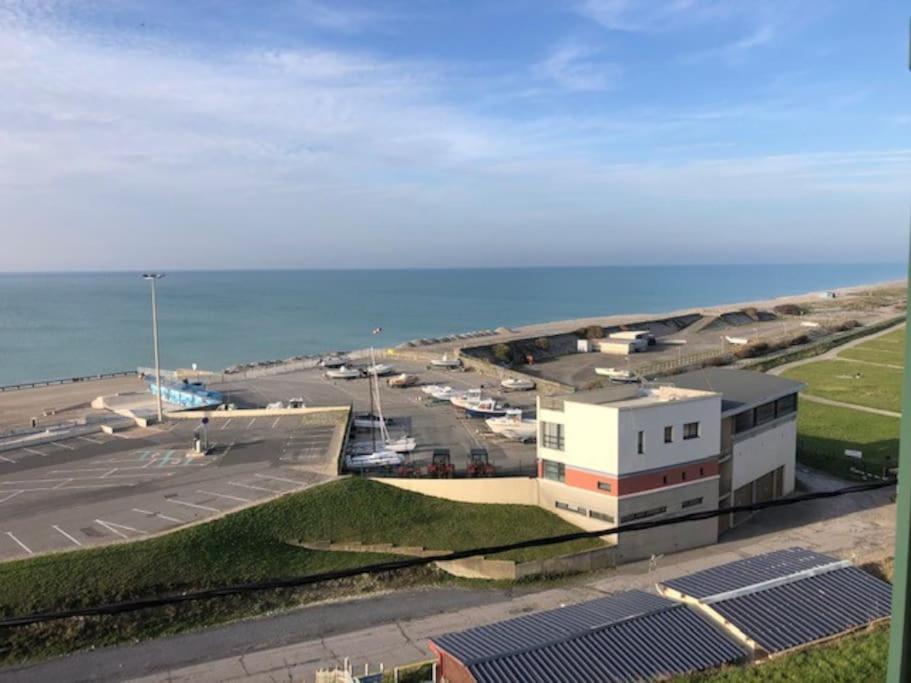 Pleine Face Mer Et Plage Ault Dış mekan fotoğraf